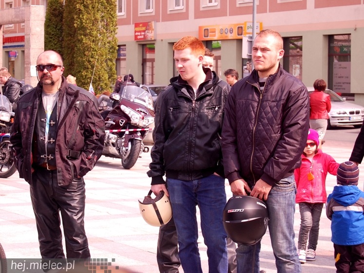 Akcja Moto Krew zgromadziła ponad stu motocyklistów