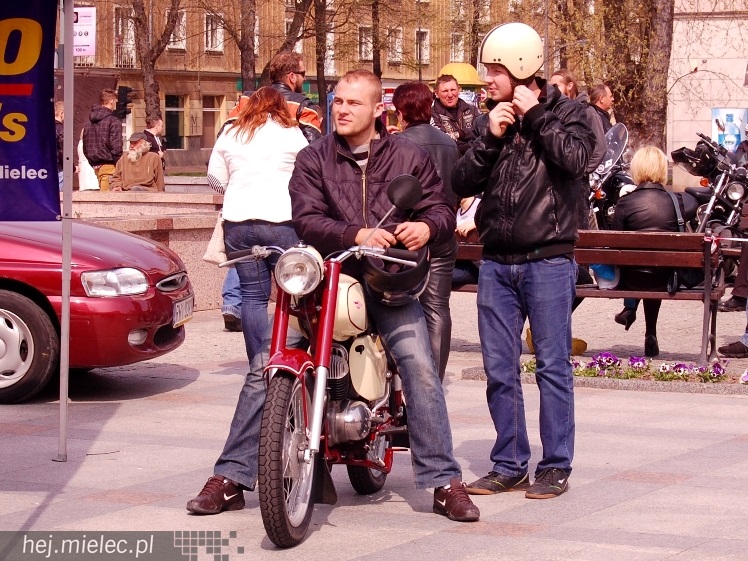 Akcja Moto Krew zgromadziła ponad stu motocyklistów