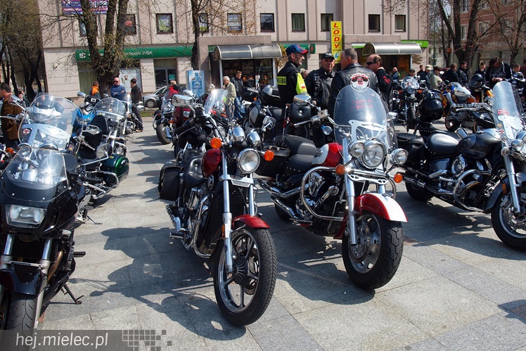 Akcja Moto Krew zgromadziła ponad stu motocyklistów