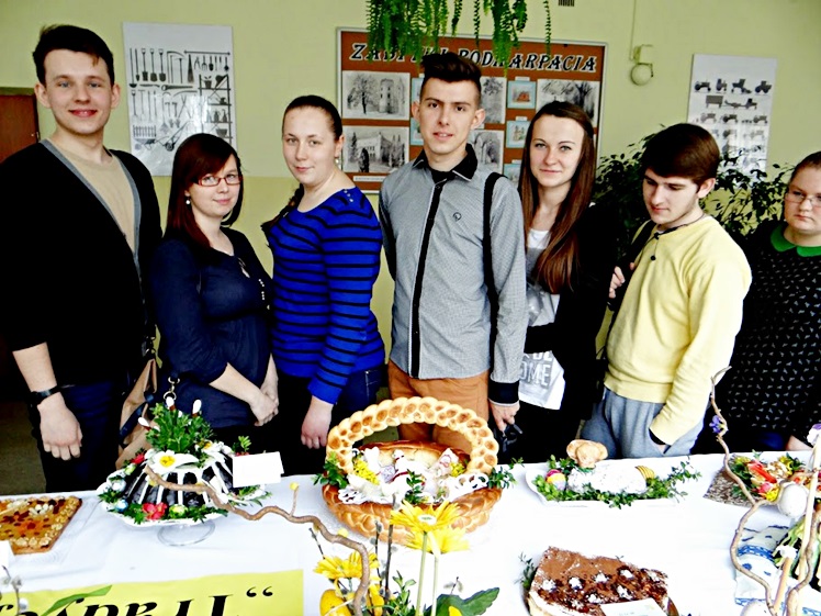 Tradycje wielkanocne 2014 w ZSCKR w Rzemieniu