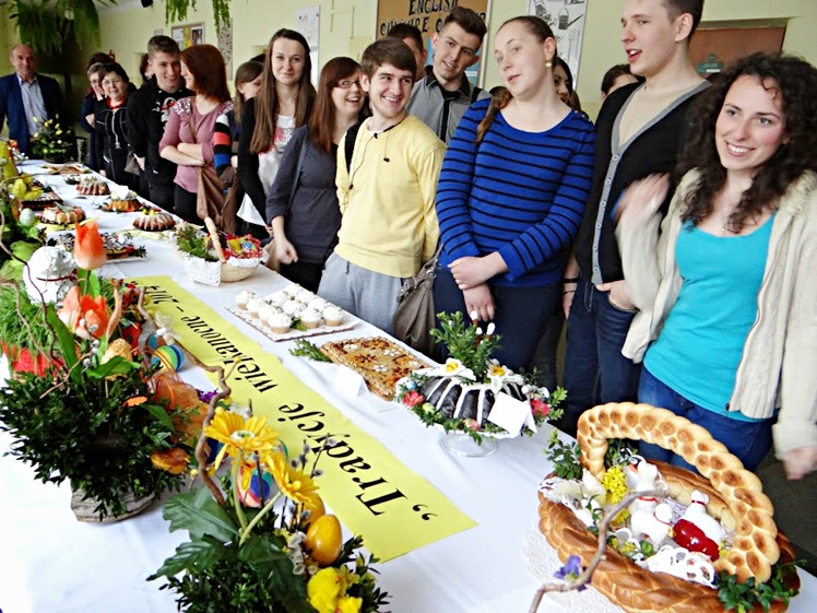 Tradycje wielkanocne 2014 w ZSCKR w Rzemieniu