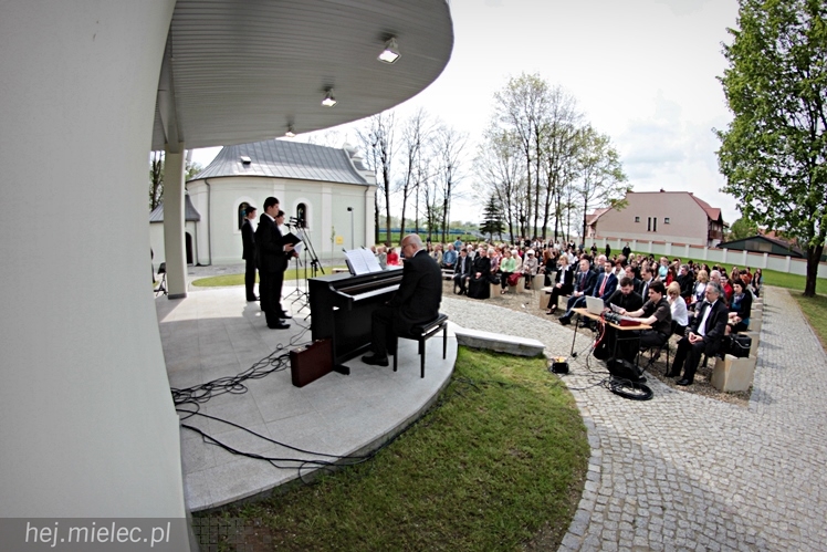 Koncert nad Wisłoką: ?Nasz święty - młodzi Janowi Pawłowi II?