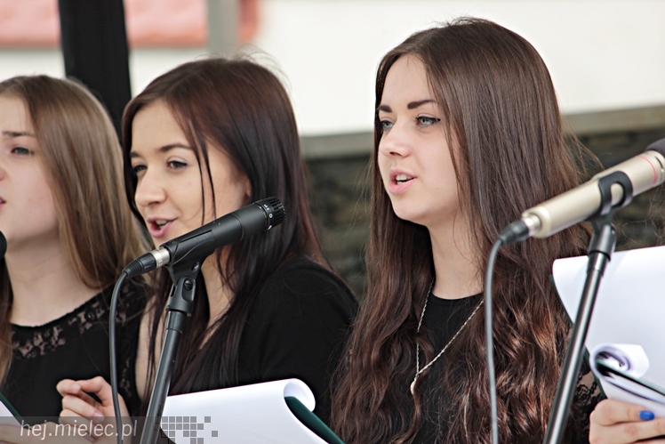 Koncert nad Wisłoką: ?Nasz święty - młodzi Janowi Pawłowi II?