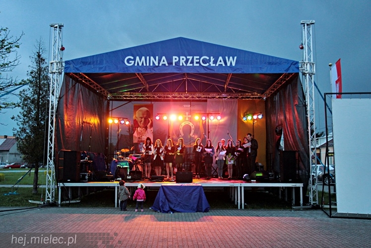Koncert kanonizacyjny Jana Pawła II w Przecławiu