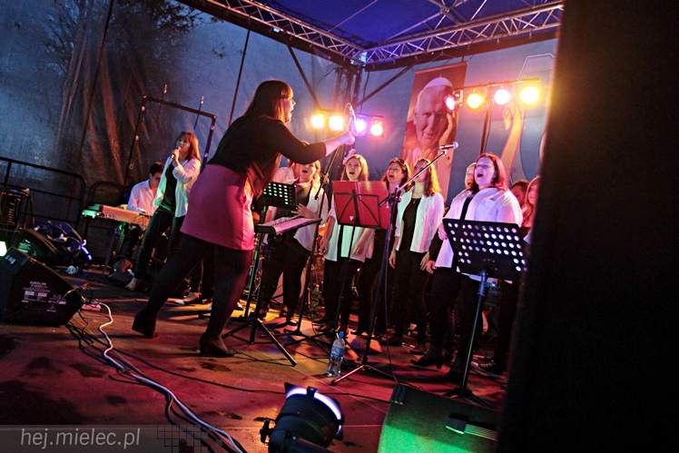 Koncert kanonizacyjny Jana Pawła II w Przecławiu