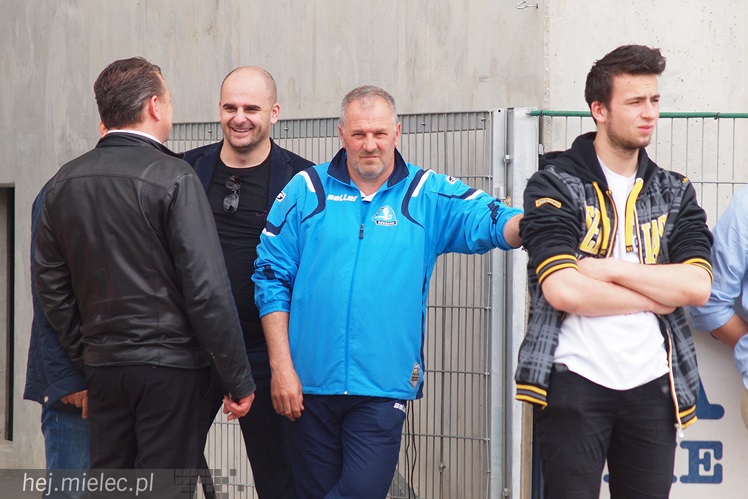 Stal Rzeszów pokonała Stal Mielec 2:0 w meczu II ligi piłkarskiej