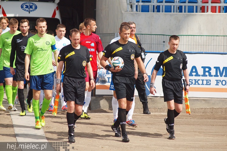 Stal Rzeszów pokonała Stal Mielec 2:0 w meczu II ligi piłkarskiej