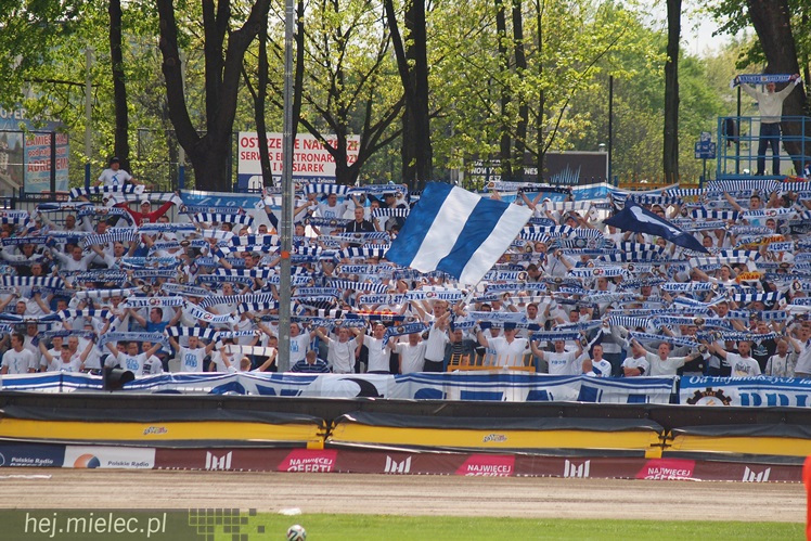 Stal Rzeszów pokonała Stal Mielec 2:0 w meczu II ligi piłkarskiej