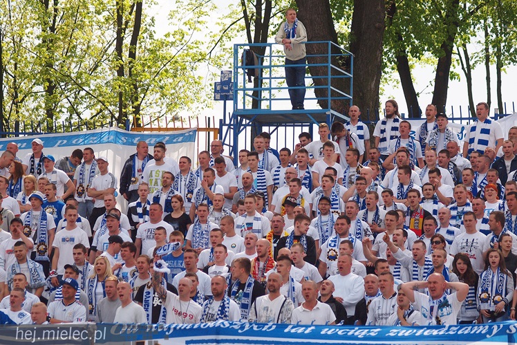 Stal Rzeszów pokonała Stal Mielec 2:0 w meczu II ligi piłkarskiej