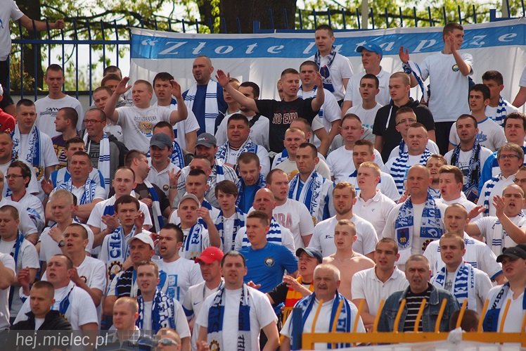 Stal Rzeszów pokonała Stal Mielec 2:0 w meczu II ligi piłkarskiej