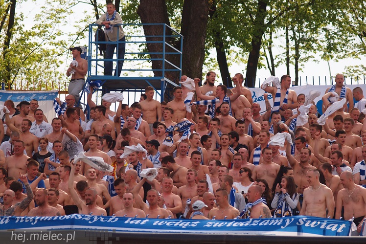 Stal Rzeszów pokonała Stal Mielec 2:0 w meczu II ligi piłkarskiej