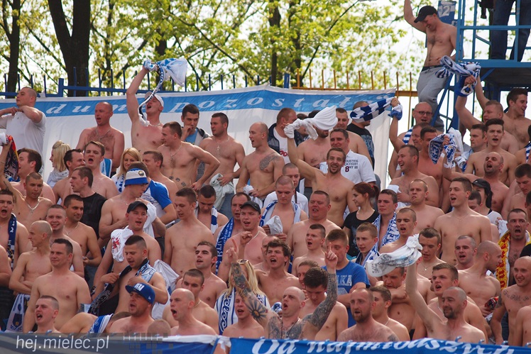 Stal Rzeszów pokonała Stal Mielec 2:0 w meczu II ligi piłkarskiej