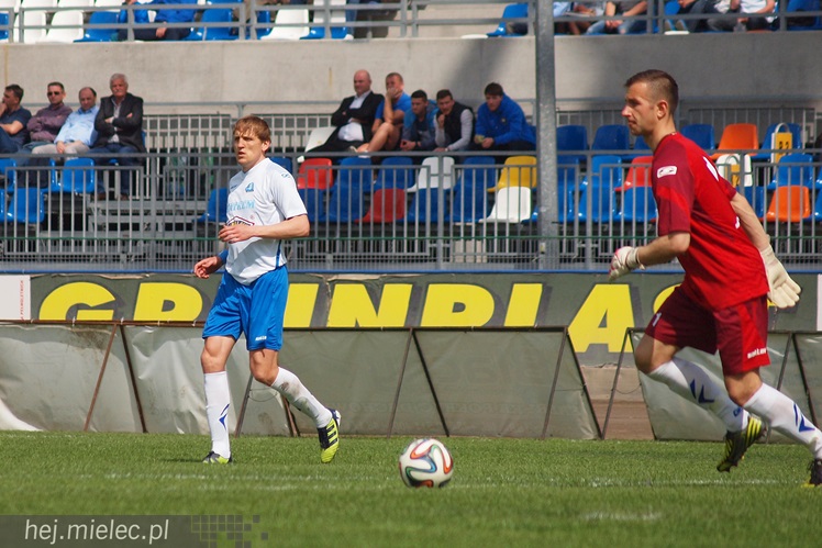 Stal Rzeszów pokonała Stal Mielec 2:0 w meczu II ligi piłkarskiej