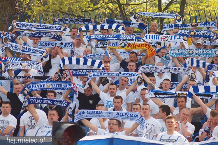 Stal Rzeszów pokonała Stal Mielec 2:0 w meczu II ligi piłkarskiej