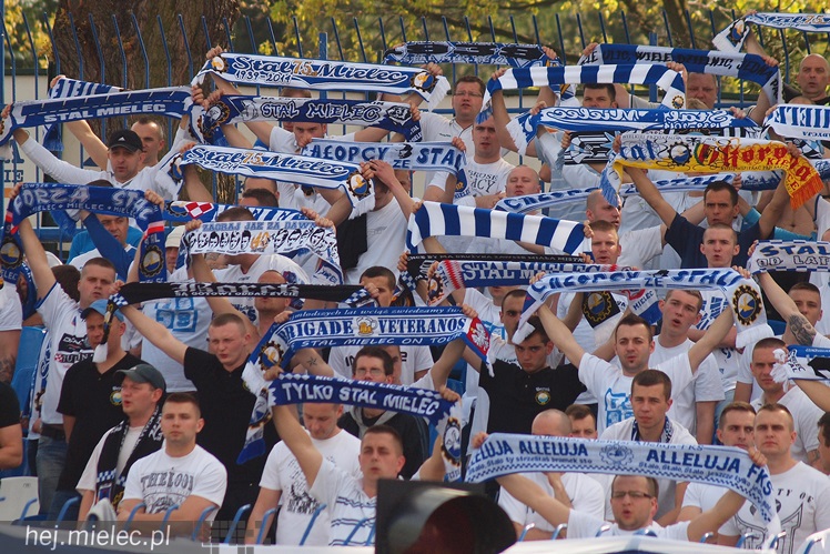 Stal Rzeszów pokonała Stal Mielec 2:0 w meczu II ligi piłkarskiej