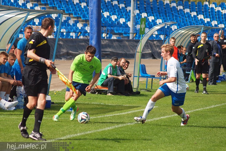Stal Rzeszów pokonała Stal Mielec 2:0 w meczu II ligi piłkarskiej