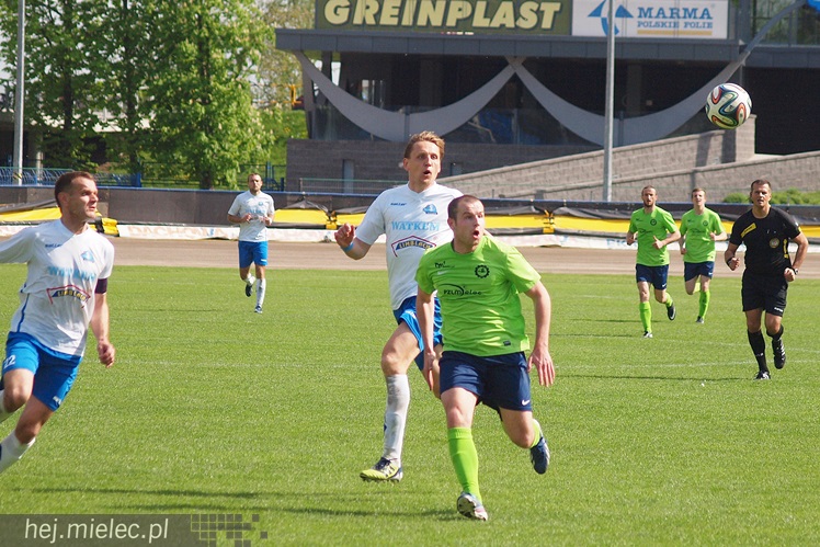 Stal Rzeszów pokonała Stal Mielec 2:0 w meczu II ligi piłkarskiej