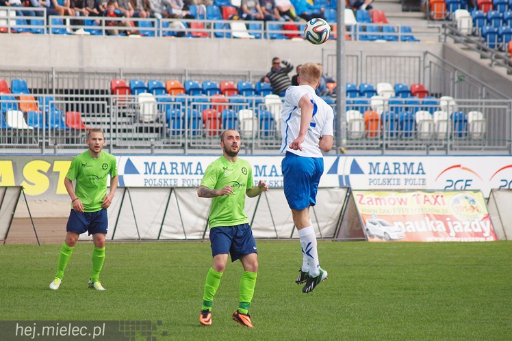 Stal Rzeszów pokonała Stal Mielec 2:0 w meczu II ligi piłkarskiej
