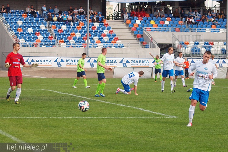 Stal Rzeszów pokonała Stal Mielec 2:0 w meczu II ligi piłkarskiej