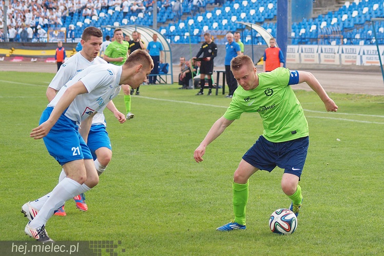 Stal Rzeszów pokonała Stal Mielec 2:0 w meczu II ligi piłkarskiej