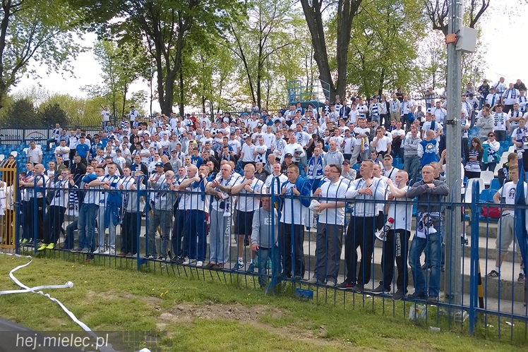 Stal Rzeszów pokonała Stal Mielec 2:0 w meczu II ligi piłkarskiej