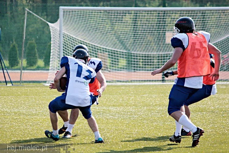 Majówka w KoloRado i Rado Extreme - pokaz futbou amerykańskiego
