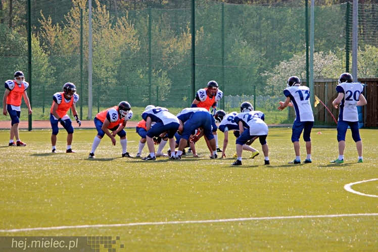 Majówka w KoloRado i Rado Extreme - pokaz futbou amerykańskiego