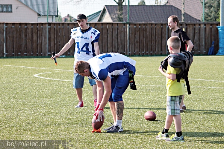 Majówka w KoloRado i Rado Extreme - pokaz futbou amerykańskiego
