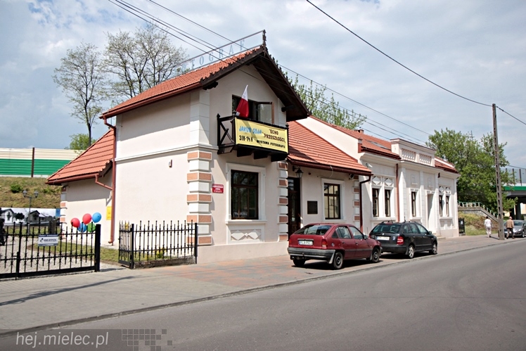 Wariacje łóżkowe i gitarowe w Jadernówce - dzień otwarty
