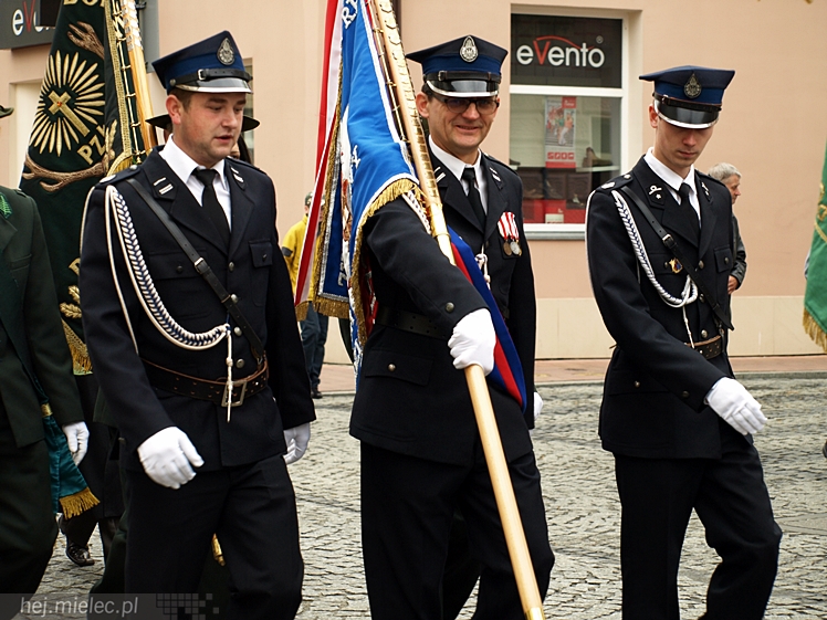 Uroczystości obchodów uchwalenia Konstytucji 3 maja w Mielcu