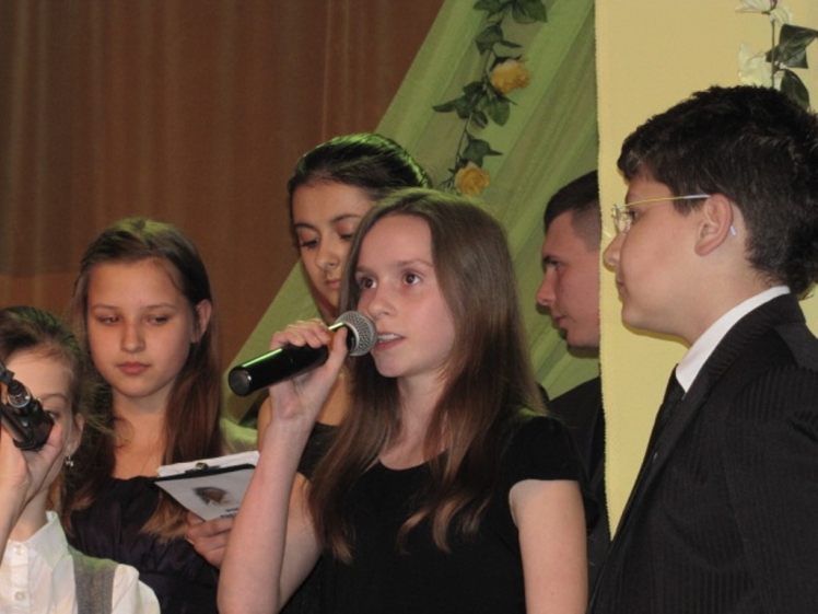 Wspomnienia poetycko-muzyczne z okazji kanonizacji Jana Pawła II pt. ?Zawsze z nami?