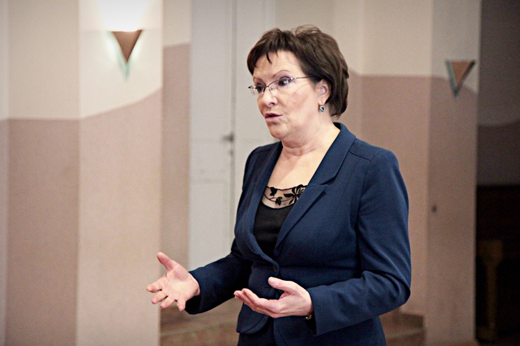 Marszałek Sejmu Ewa Kopacz w Mielcu spotkała się z seniorami