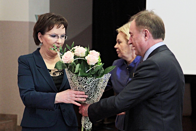 Marszałek Sejmu Ewa Kopacz w Mielcu spotkała się z seniorami