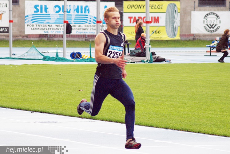 Podkarpacka Olimpiada Młodzieży i mityng LA odbyły się na mieleckim stadionie