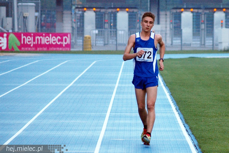 Podkarpacka Olimpiada Młodzieży i mityng LA odbyły się na mieleckim stadionie