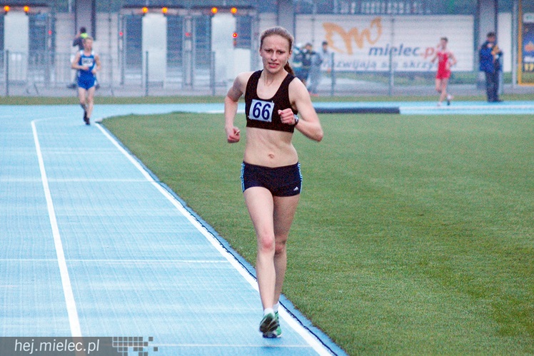 Podkarpacka Olimpiada Młodzieży i mityng LA odbyły się na mieleckim stadionie