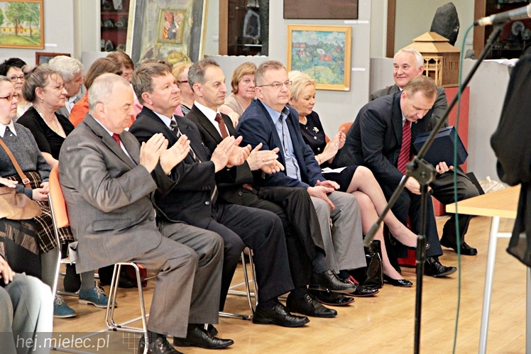 50-lecie Towarzystwa Miłośników Ziemi Mieleckiej: doroczna wystawa Klubu Środowisk Twórczych