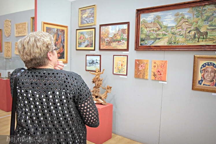 50-lecie Towarzystwa Miłośników Ziemi Mieleckiej: doroczna wystawa Klubu Środowisk Twórczych