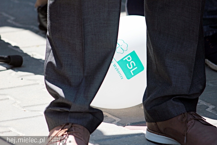 Przedwyborczy wiec PSL w Mielcu. Kosiniak-Kamysz podsumował kampanię