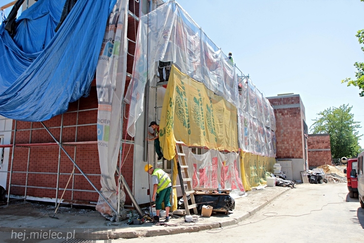 Ponad 1,5 mln zł z rezerwy budżetu państwa dla pogotowia. Skowrońska zobaczyła obiekt