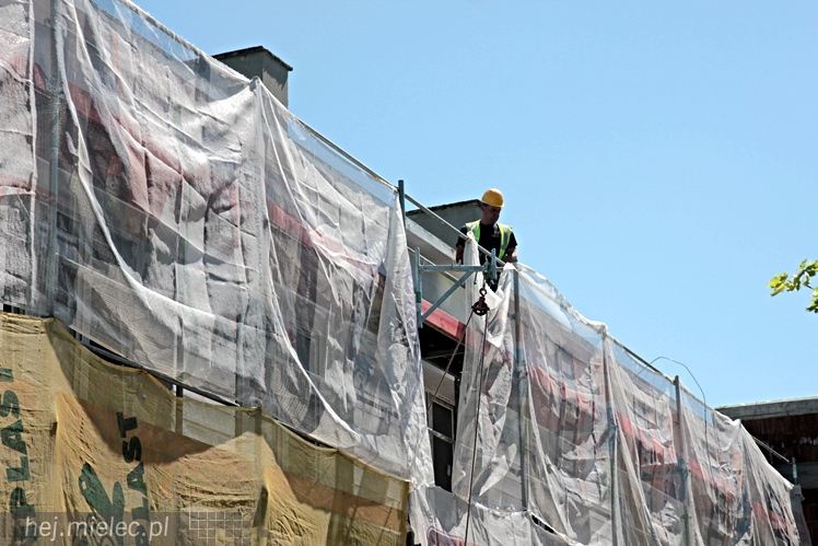 Ponad 1,5 mln zł z rezerwy budżetu państwa dla pogotowia. Skowrońska zobaczyła obiekt