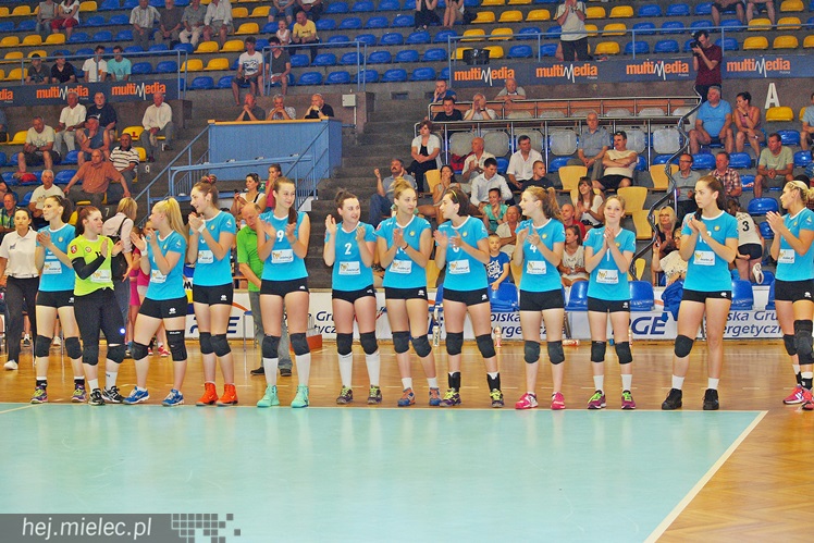 Siatkarki Szóstki Mielec awansowały do II ligi! Ograły zespół z Sopotu!