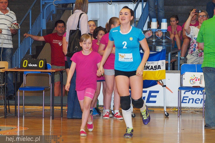 Siatkarki Szóstki Mielec awansowały do II ligi! Ograły zespół z Sopotu!