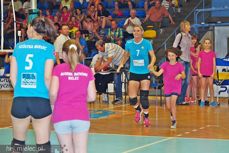 Siatkarki Szóstki Mielec awansowały do II ligi! Ograły zespół z Sopotu!