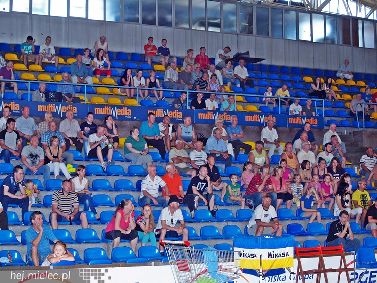 Siatkarki Szóstki Mielec awansowały do II ligi! Ograły zespół z Sopotu!