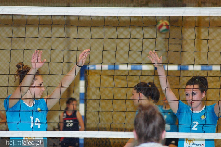 Siatkarki Szóstki Mielec awansowały do II ligi! Ograły zespół z Sopotu!