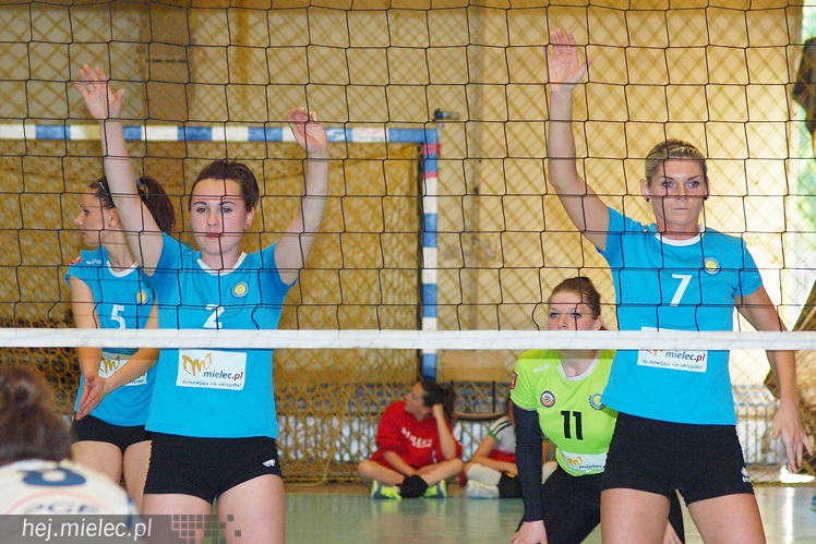 Siatkarki Szóstki Mielec awansowały do II ligi! Ograły zespół z Sopotu!