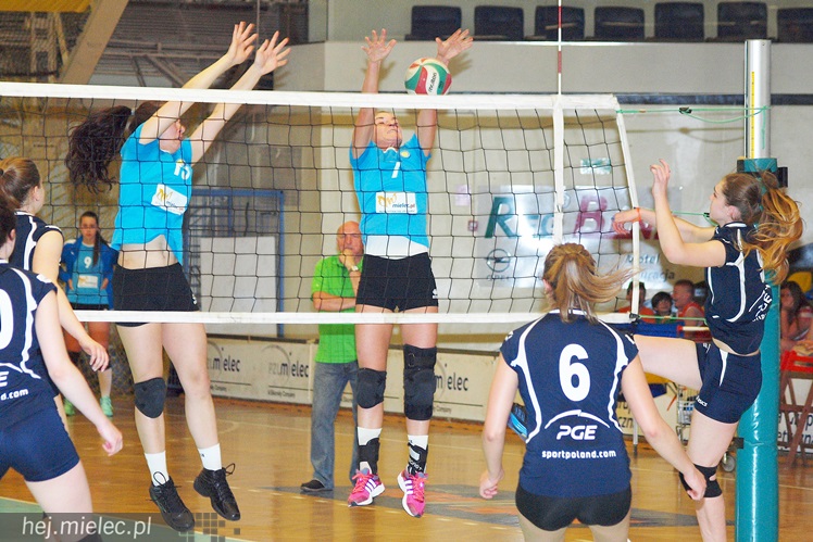 Siatkarki Szóstki Mielec awansowały do II ligi! Ograły zespół z Sopotu!