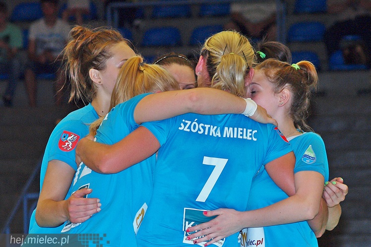 Siatkarki Szóstki Mielec awansowały do II ligi! Ograły zespół z Sopotu!