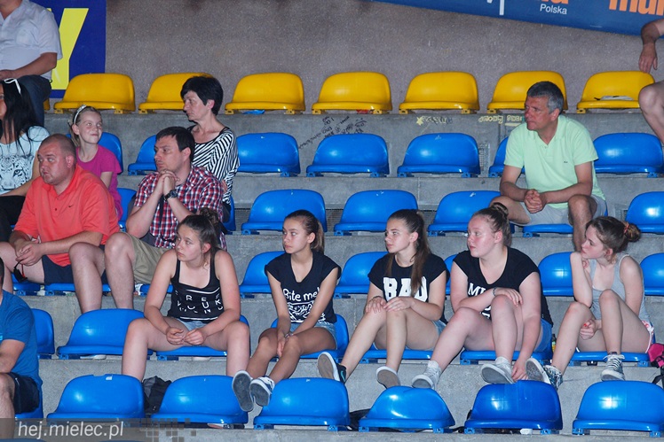 Siatkarki Szóstki Mielec awansowały do II ligi! Ograły zespół z Sopotu!